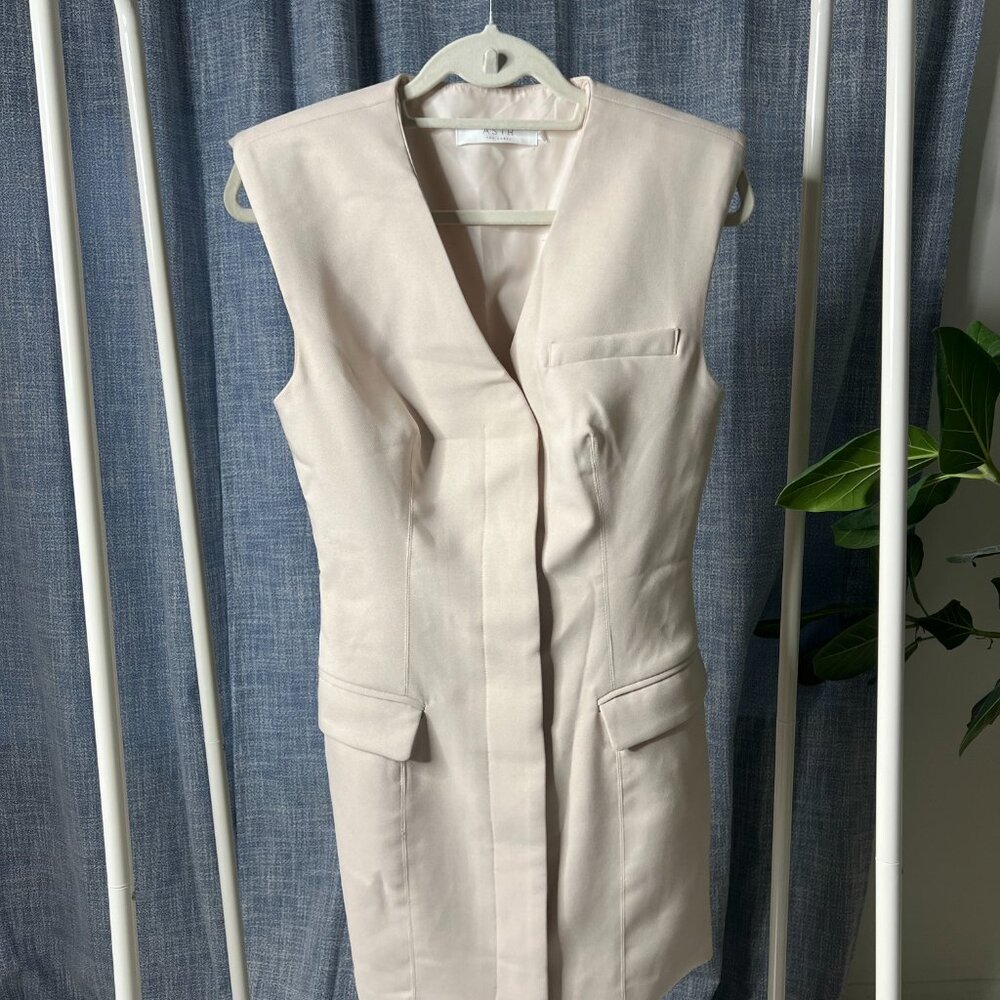 ASTR the Label Beige Mini Dress – Size Small